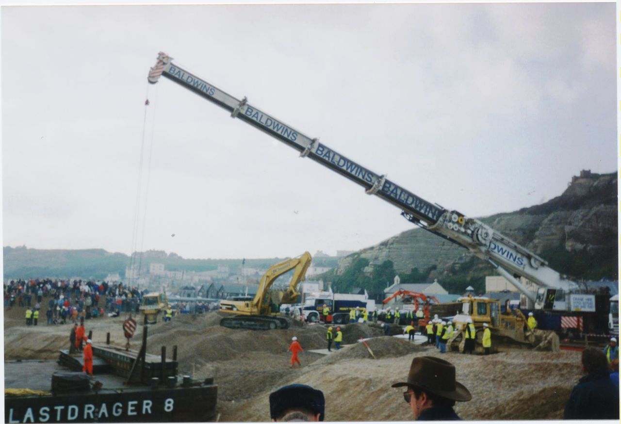 File:064.jpg