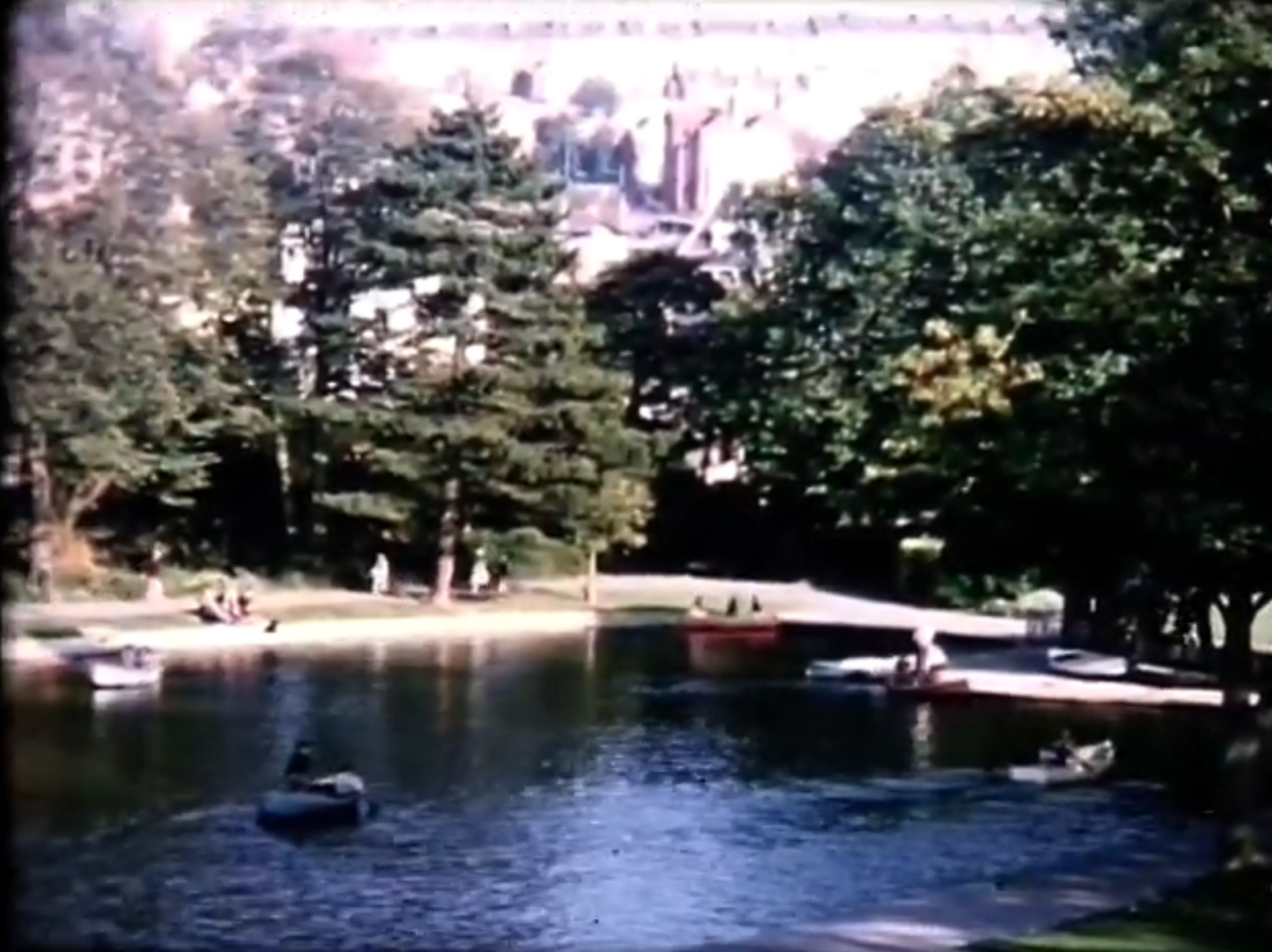 File:Alexandra Park Boating Lake.png