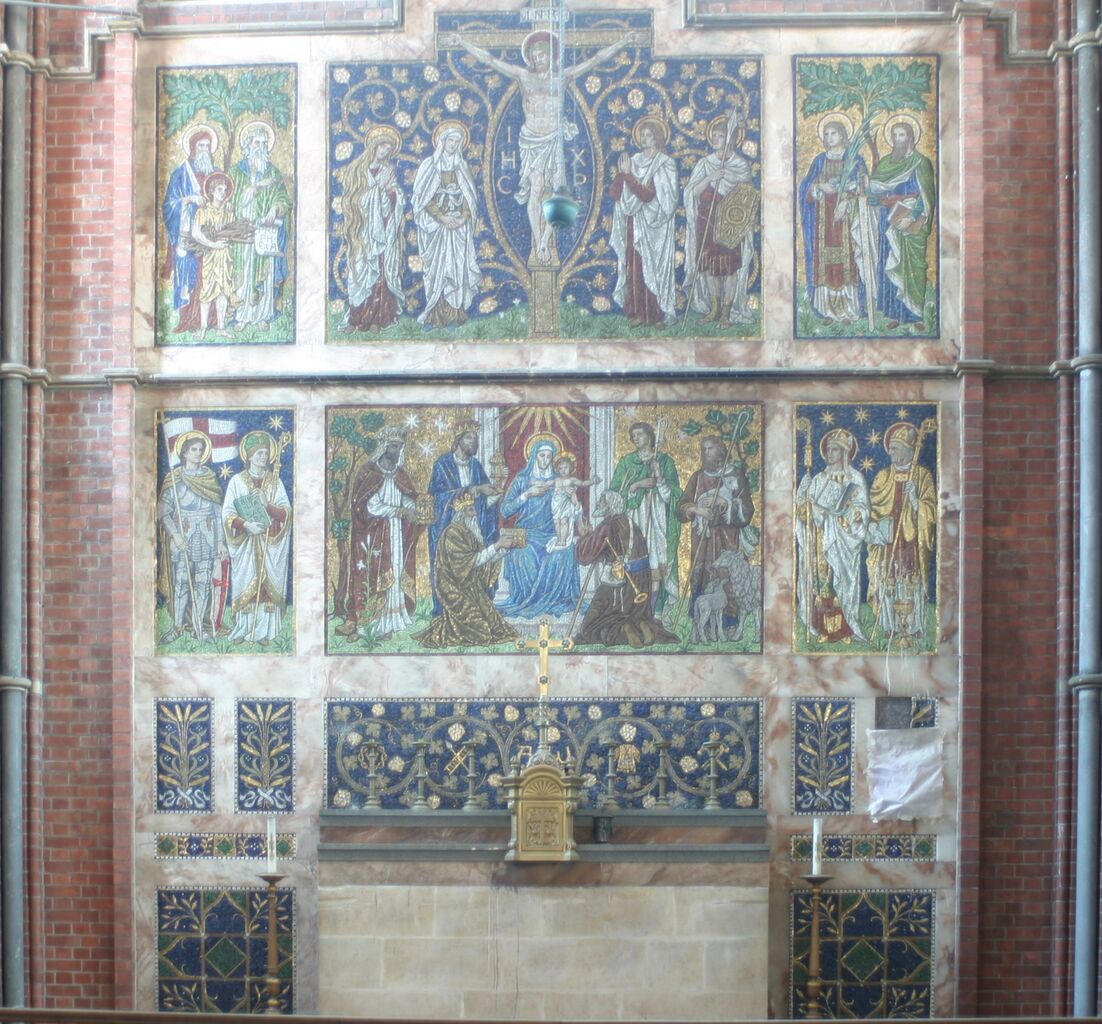 File:All Souls Church Reredos 2019.jpg