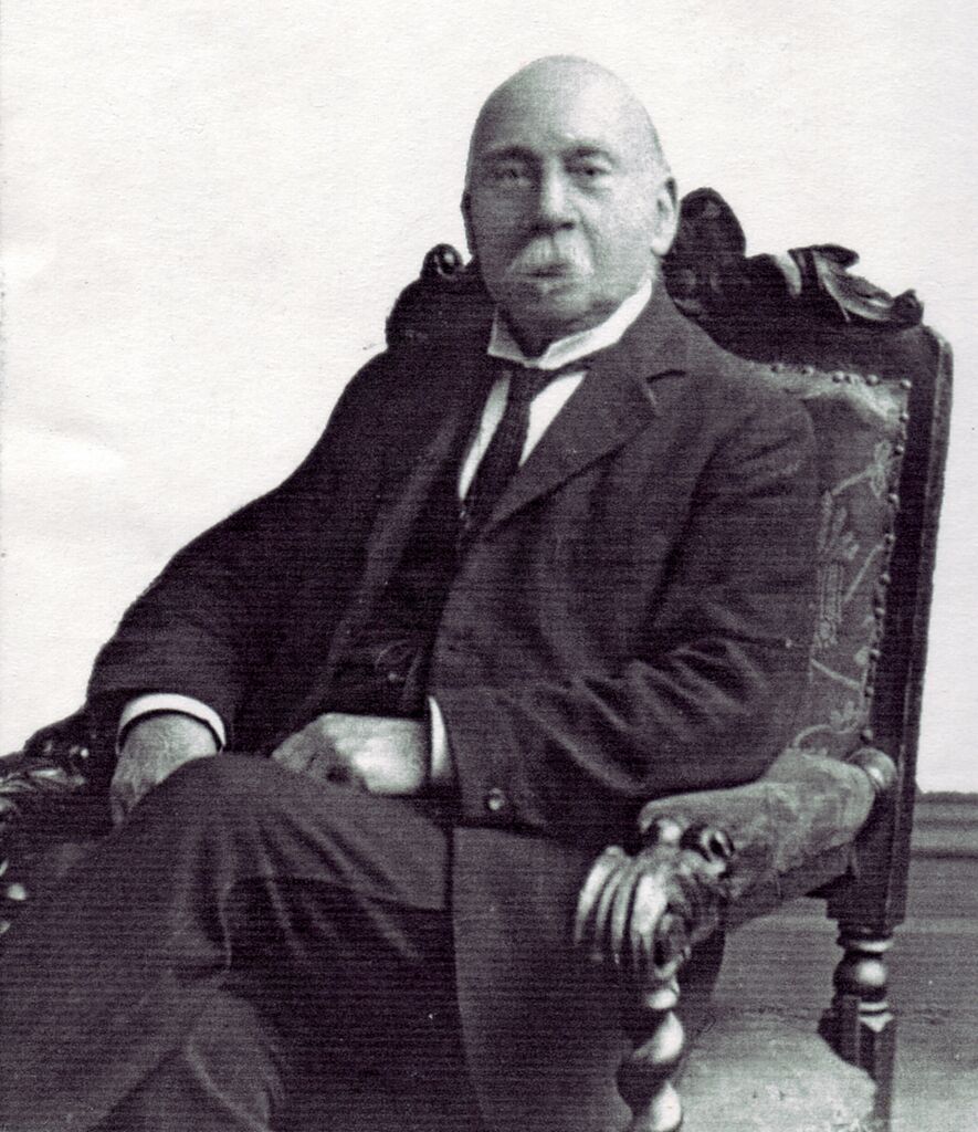 File:BlomfieldJH-1928.jpg