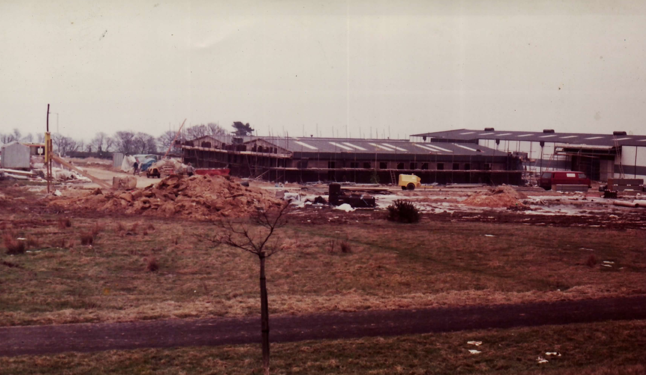 File:CastlehamIndEstateConstruction c1972.png