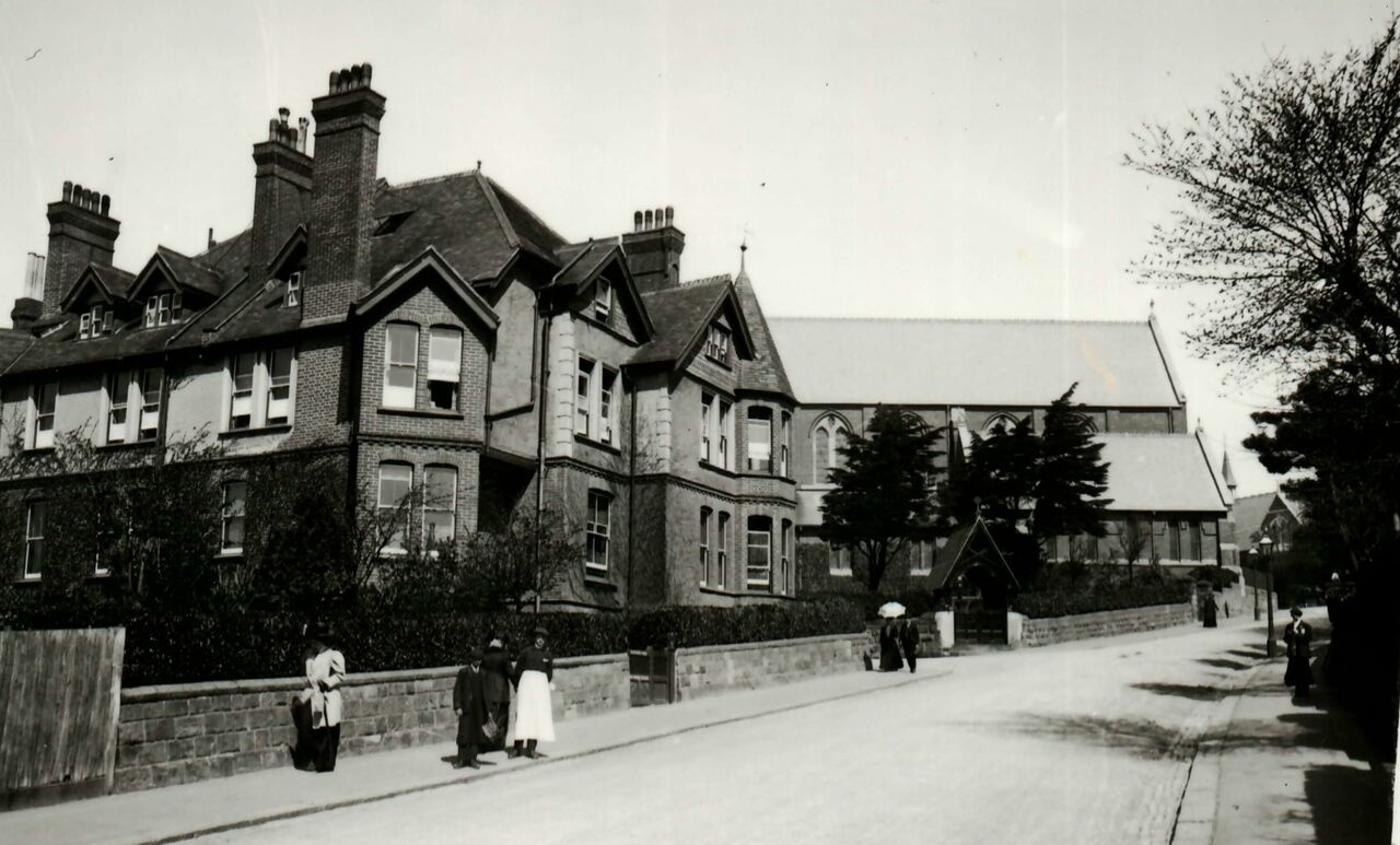 File:Chapel Park Road.JPG