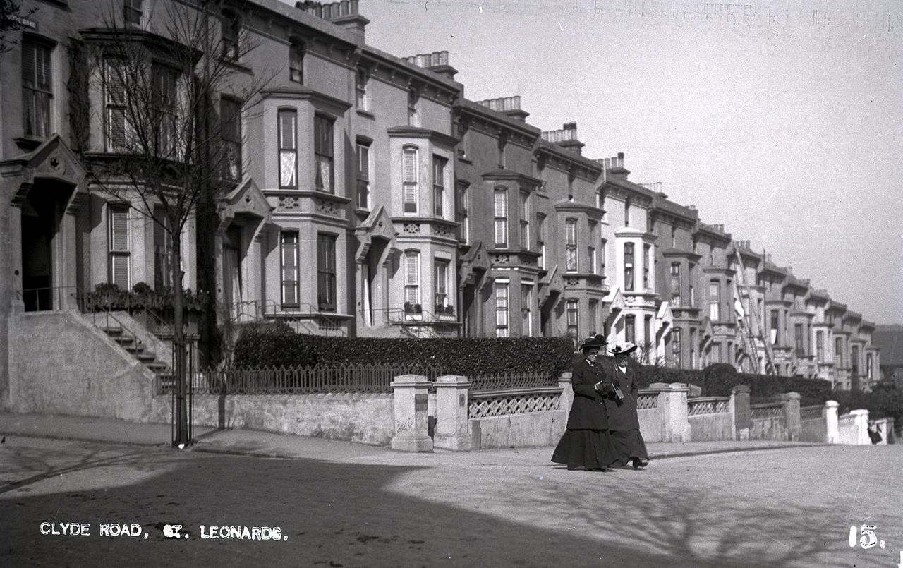 File:Clyde-Road-St-Leonards-1905..jpg