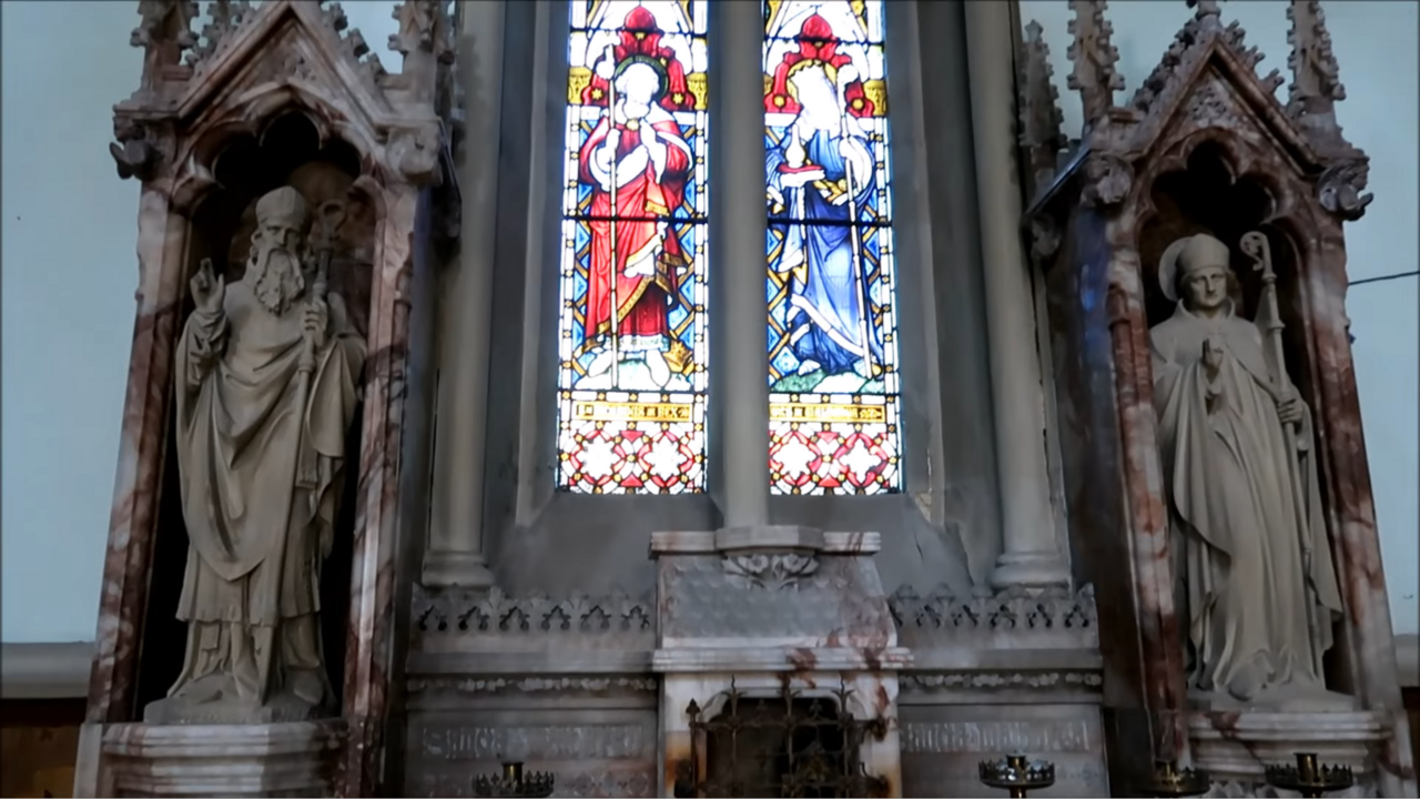 File:Convent of Holy Child Chapel 1.png