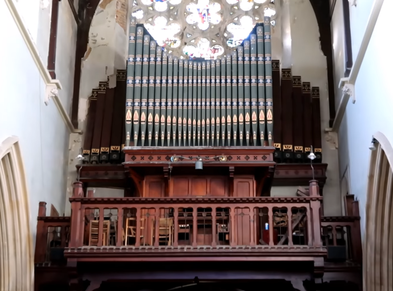 File:Convent of the Holy Child Chapel Organ.png
