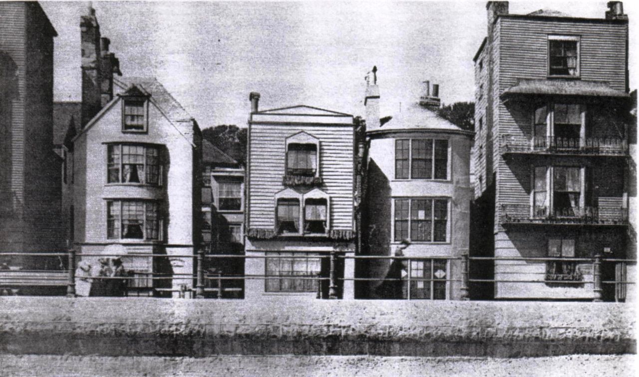 File:East-Parade-in-1899..jpg