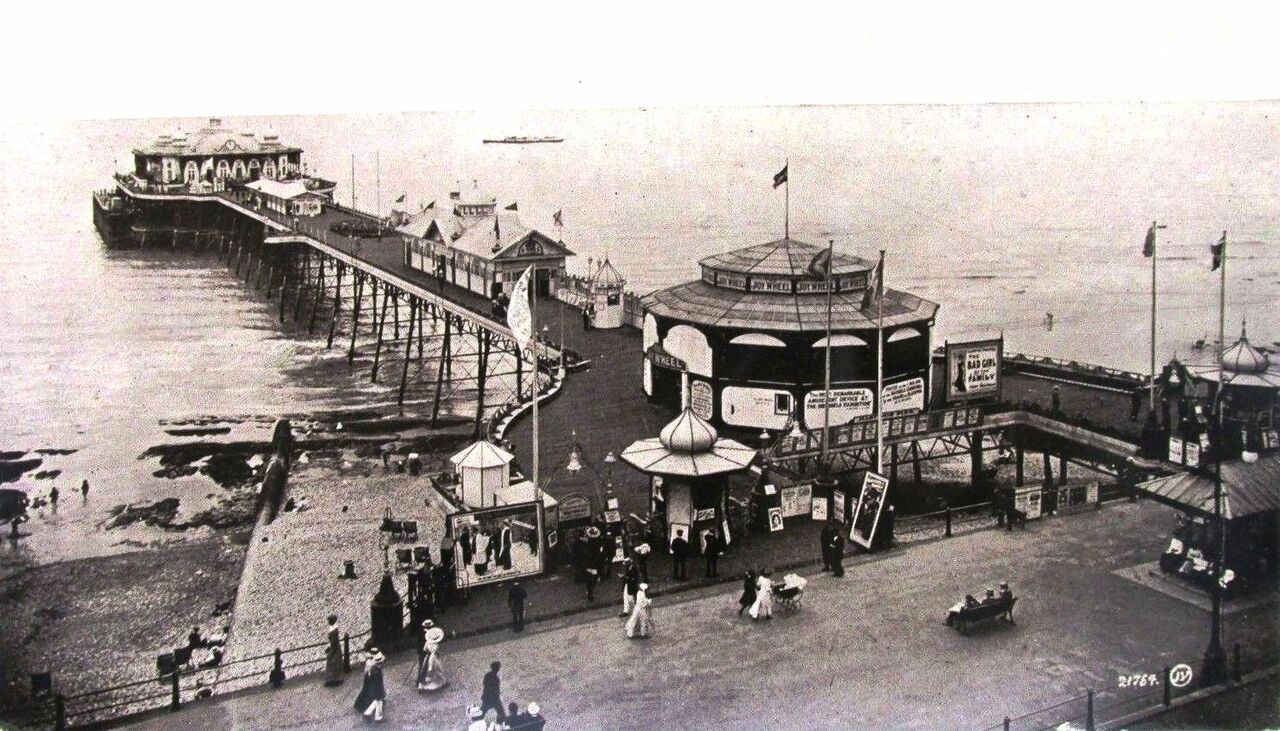 File:Hastings-Pier.-1914..jpg