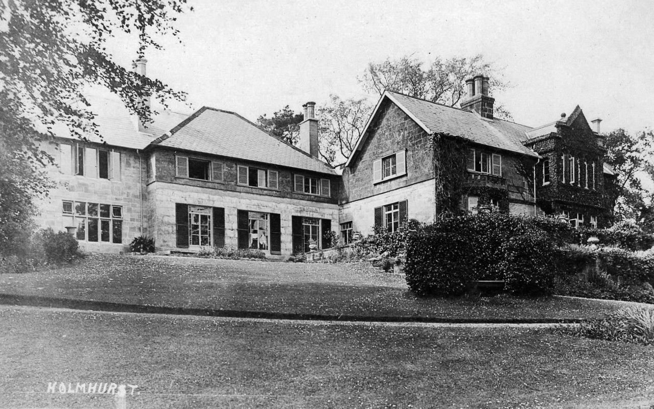 File:Holmhurst-St-Mary.-1918..jpg