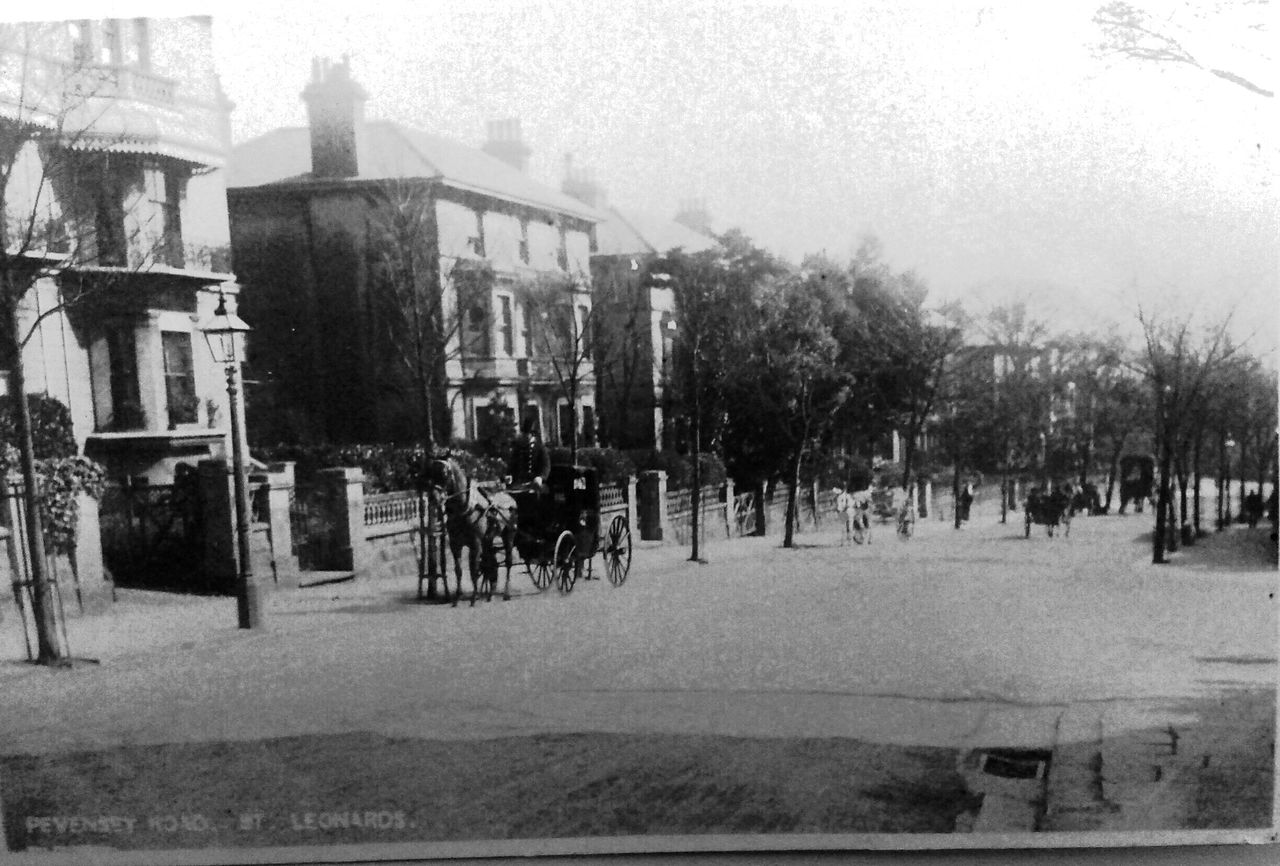 File:Pevensey-Road-at-the-junction-of-Carisbrooke-Road.-1923..jpg