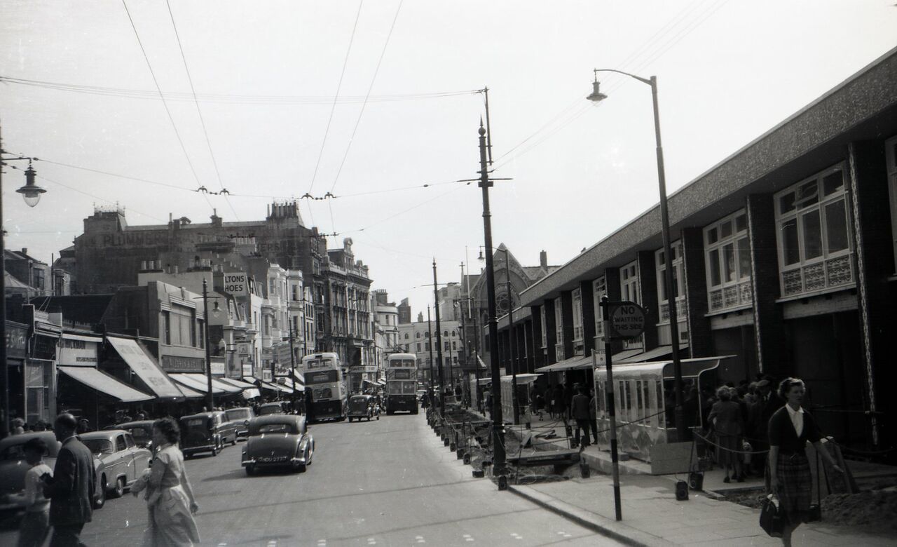 File:Queens Road looking south 1959.jpg