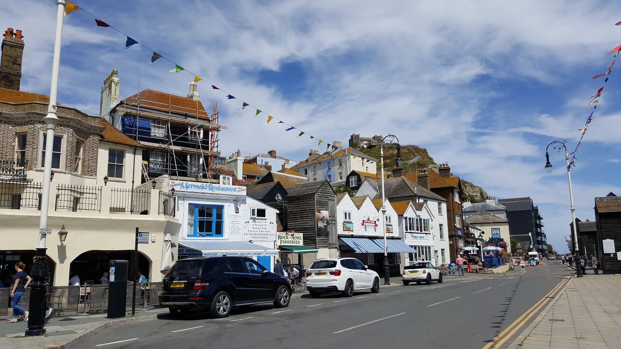 File:Rock-a-Nore Road 2015.jpg