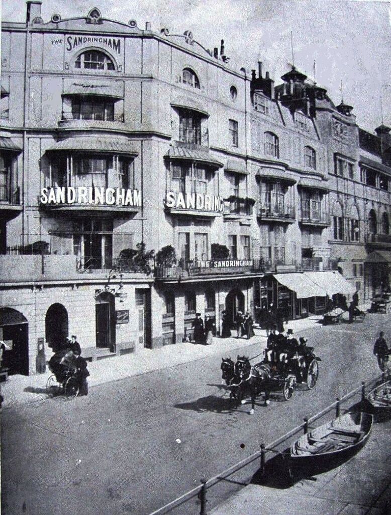 File:Sandringham-Hotel.-1909..jpg