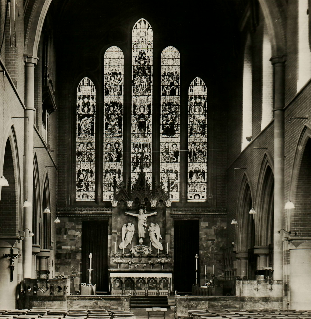 File:St Peters Church c1934.png