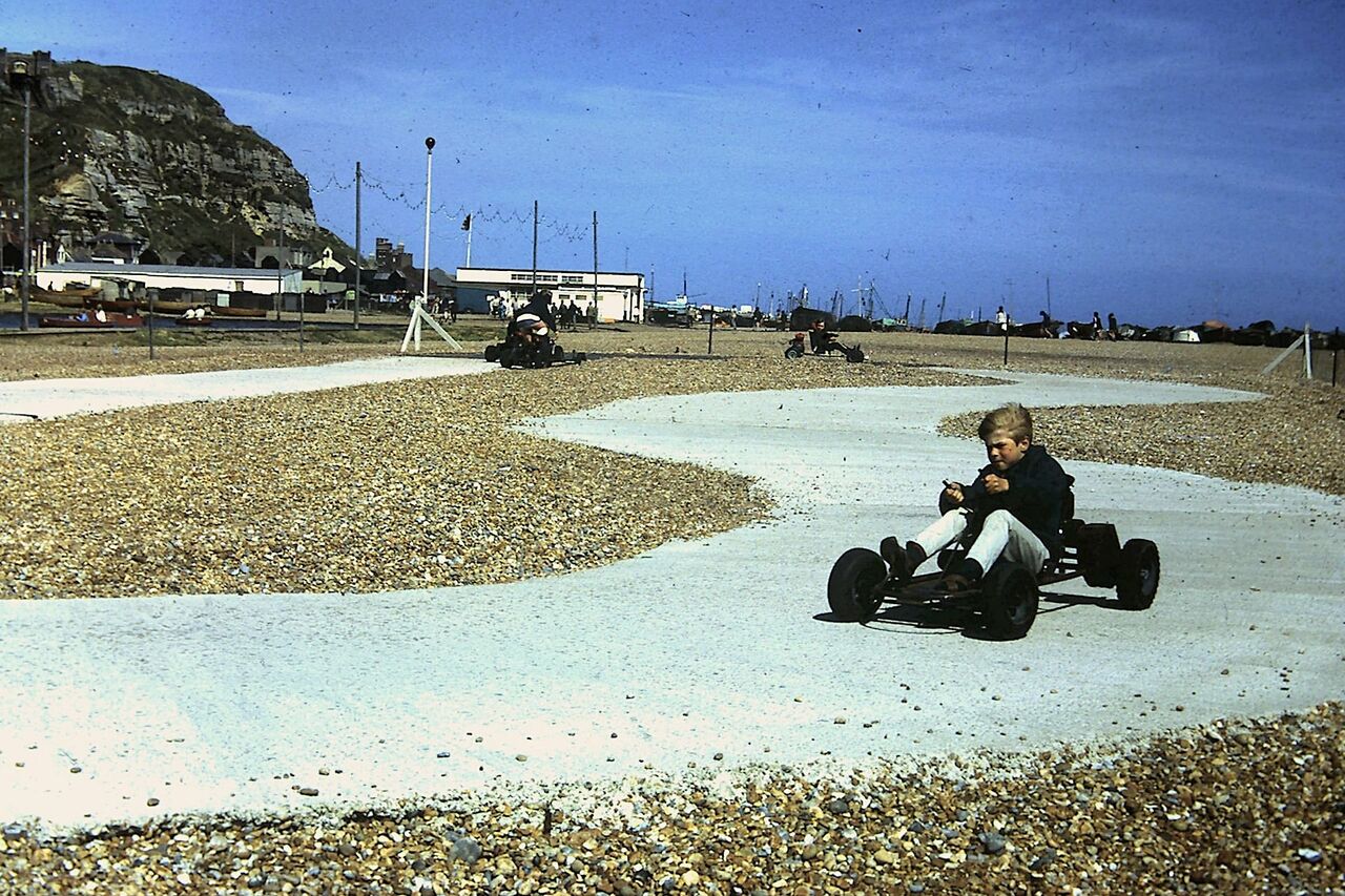 File:Stade Go-Karts 1970.jpg