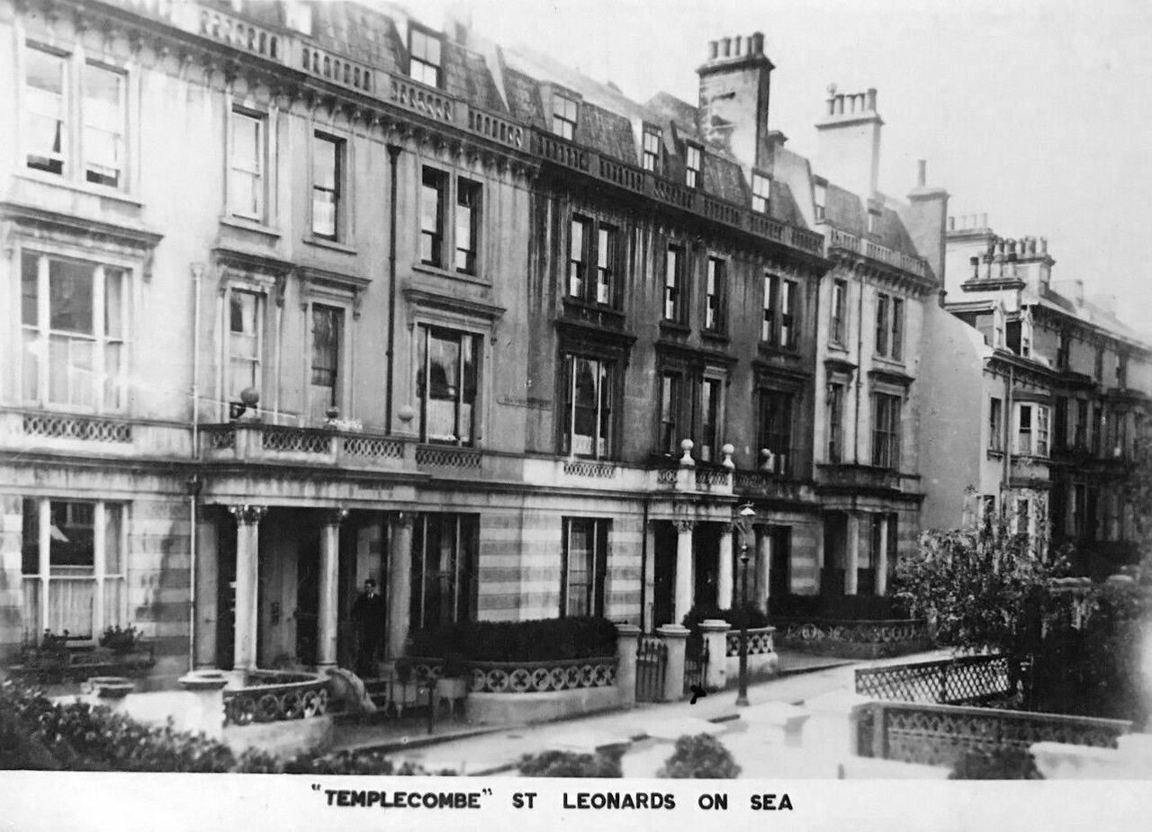 File:Templecombe-West-Hill-Road.-1911..jpg