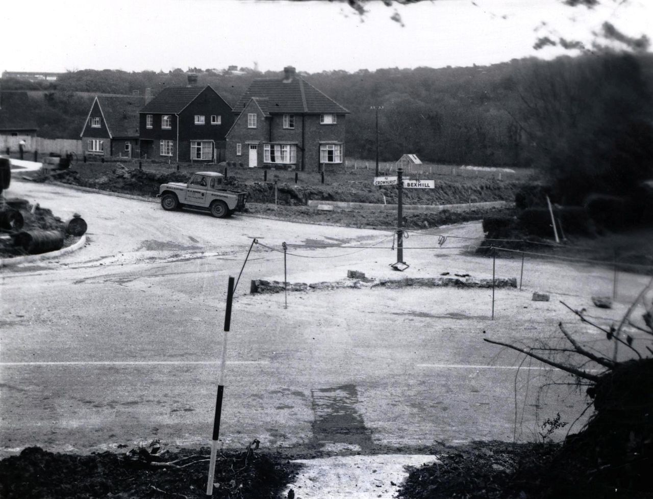 File:The-Wishing-Tree-Road-Junction.-1957..jpg