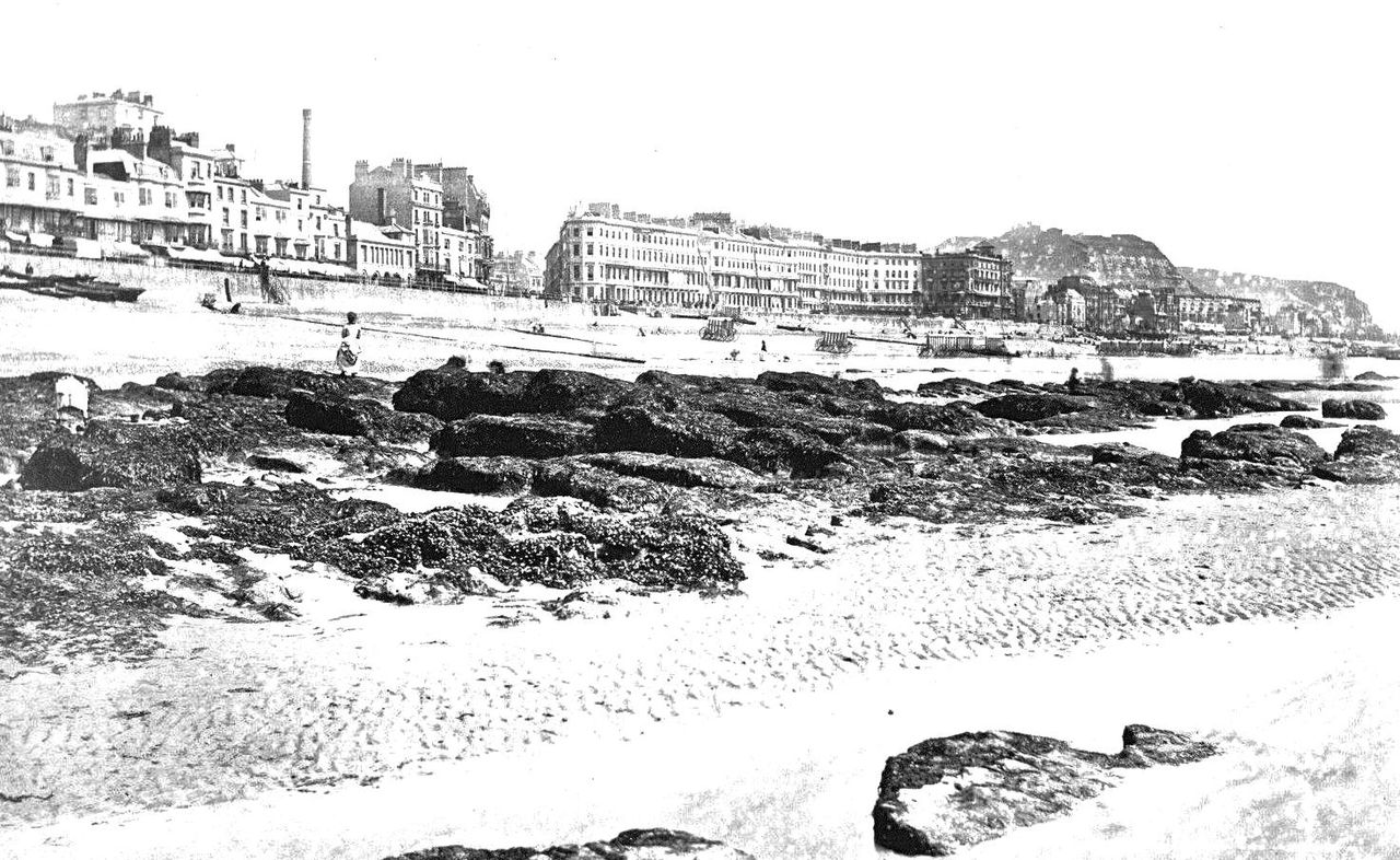 File:View-of-Hastings-from-the-Pier-c1900.-Chimney.jpg